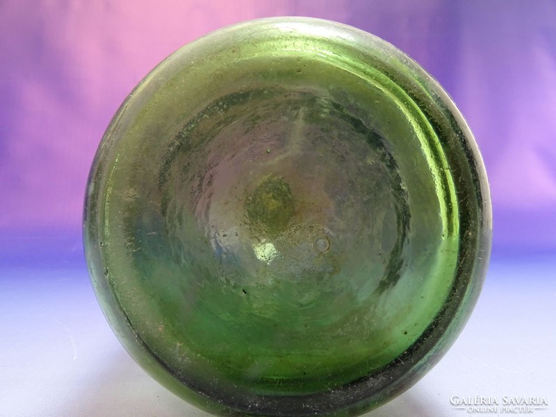 0I700 Régi nagyméretű zöld csatos üveg 34 cm