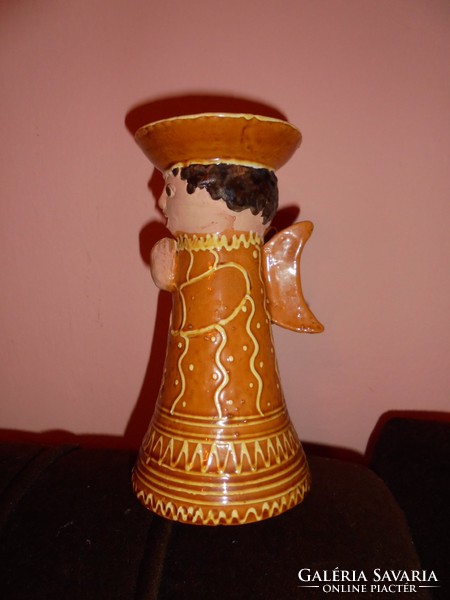 Angyal figurás kerámia váza