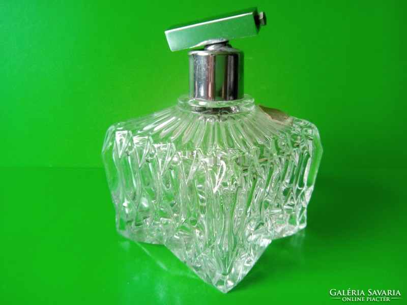 Kristály parfümös üveg jelzett papír címkével