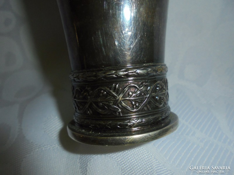 Ezüstözött régi fém pohár