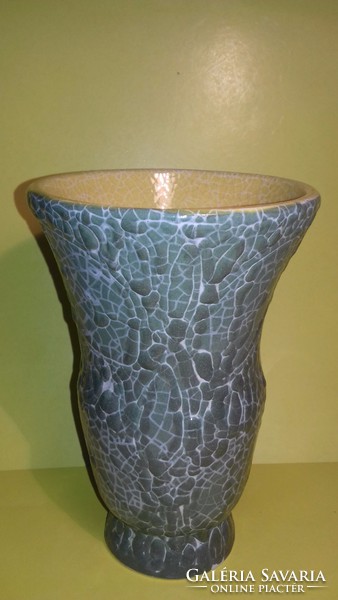 Gorka Géza zöld kerámia váza