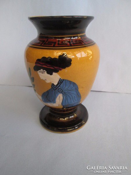Csodálatos art new kerámia váza kézi festéssel díszítve