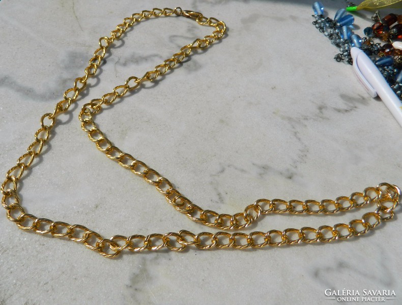 Nagy méretű hosszú arany színű lánc - nyaklánc
