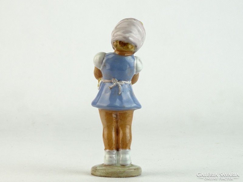 0L812 Jelzetlen kerámia szőke hajú kislány figura