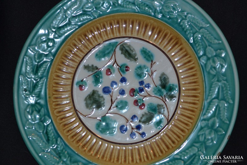 Antik majolika tányér 