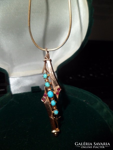 Antique gold pendant / turquoise, ruby