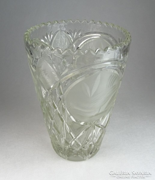 0N163 Madaras csiszolt üveg váza 21 cm