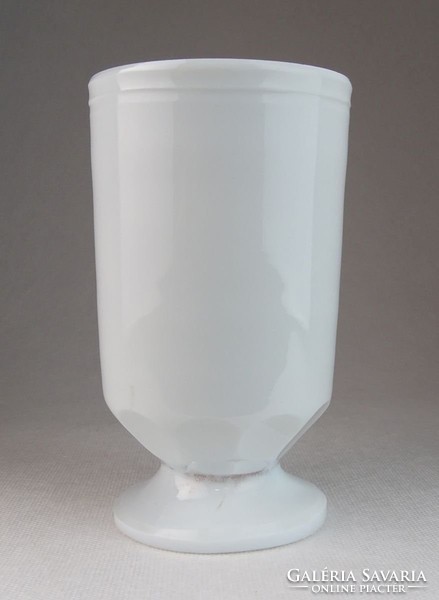 0N357 Antik tejüveg Biedermeier talpas pohár 15 cm