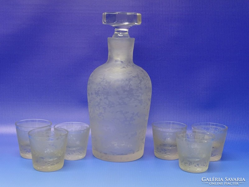0N422 Antik röviditalos üveg kínáló készlet