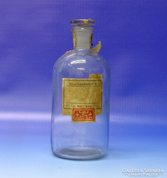 0N504 Régi illatszeres üveg 18.5 cm