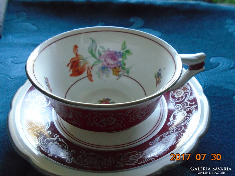 KARLSBAD, Carl Knoll ,kézzel festett látványos egyedi virágokkal teás csésze alátéttel