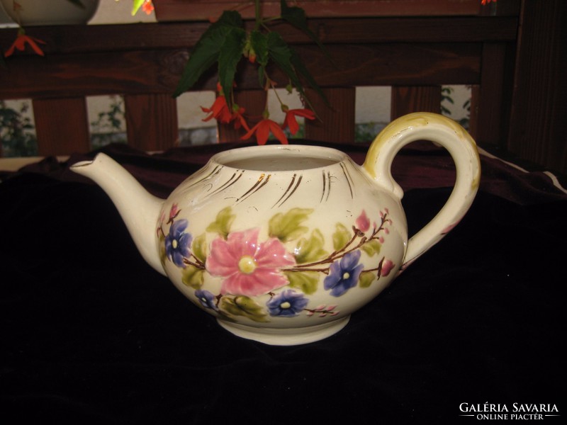 Zsolnay  kör pecsétes  jelzésű ,  tea kiöntő  26 cm