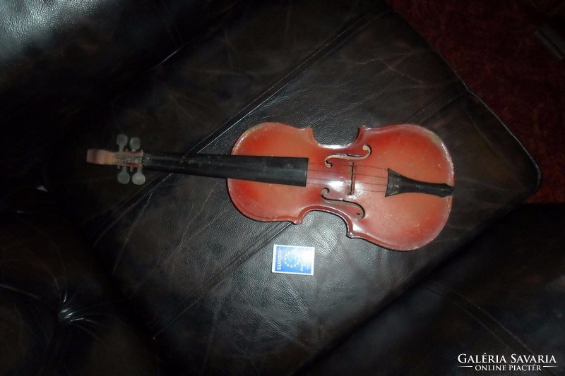 Old Czechoslovakian toy violin