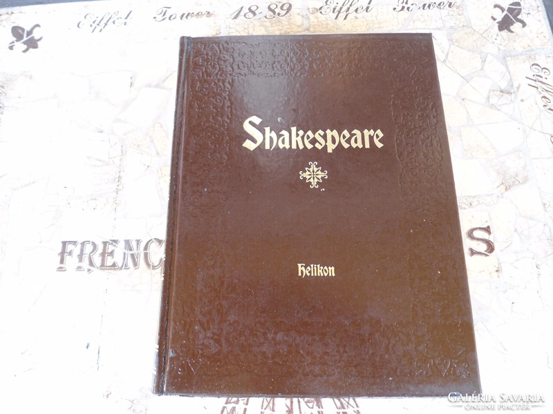 William Shakespeare összes művei. Bp., 1992, Helikon Kiadó. Kiadói műbőr kötés, aranyozott lapszél