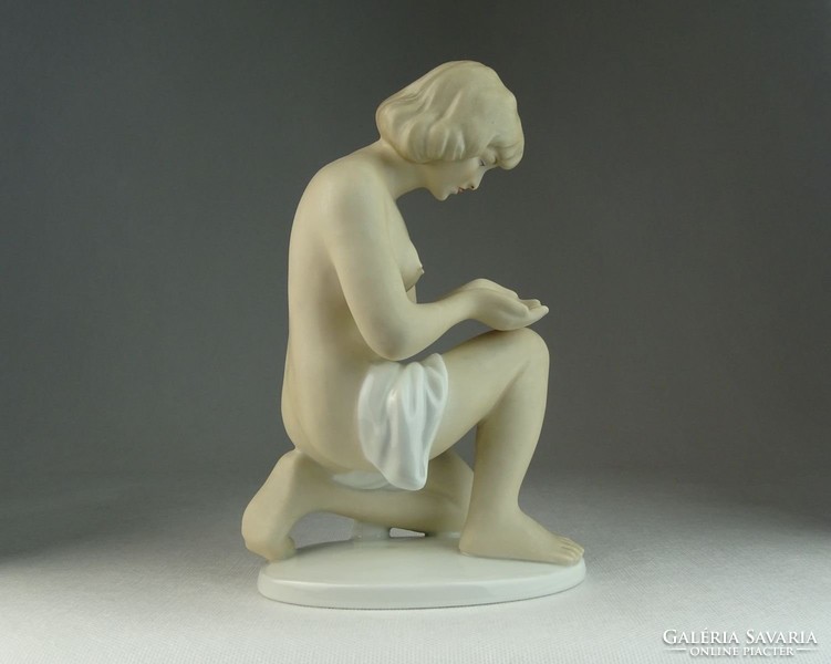 0N527 Hibátlan Wallendorf női porcelán akt