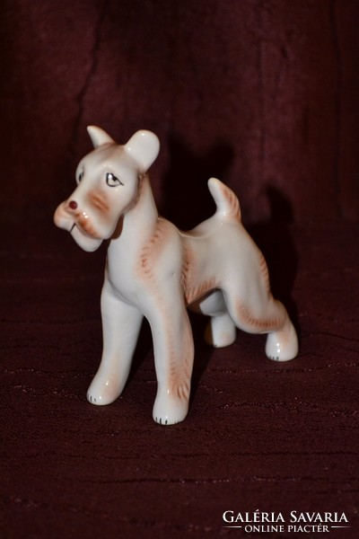 Kutya figura  ( DBZ 0008 )