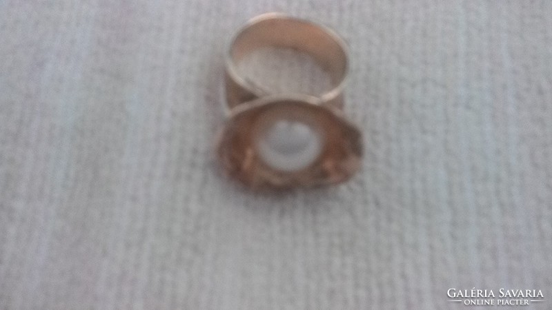 Izraeli ezüst-aranyozott gyűrű gyöngygyel