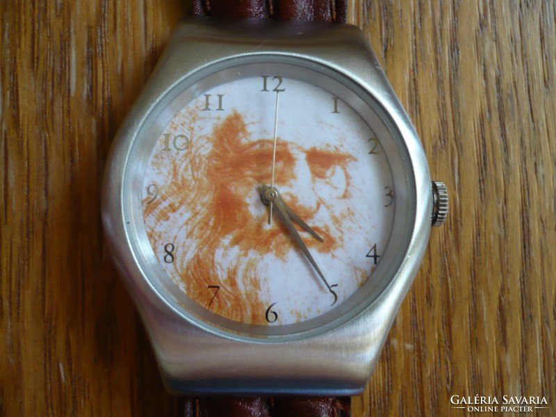 Laks numbered quartz-shaped unisex watch
