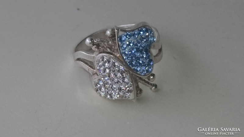 Ezüst gyűrű kék fehér szivecske díszítéssel 925