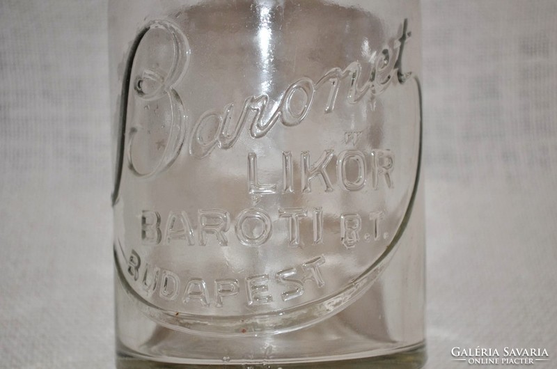 Baronet likőrösüveg  ( DBZ 00101 )