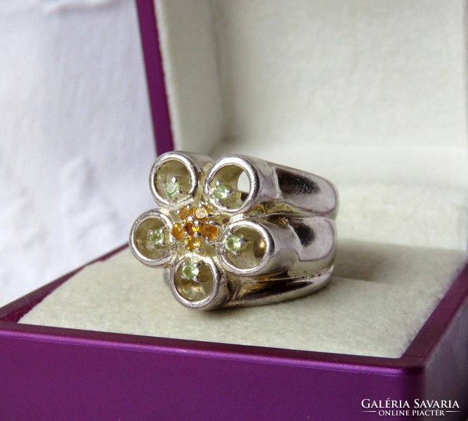 Gyönyörű, attraktív virágos ezüst gyűrű - 25,4 gr