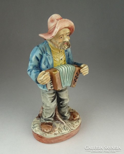 0Q110 Jelzett Portugál porcelán zenész figura 20cm