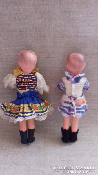 2 pcs. Old hand painted dolls with pretty faces