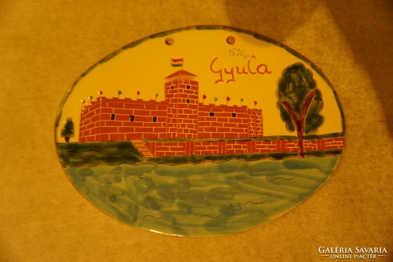 Gyulai várat ábrázoló kerámia fali függő eladó.