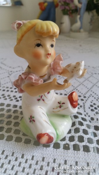 Porcelán kislány eladó!Porcelán szobor eladó!