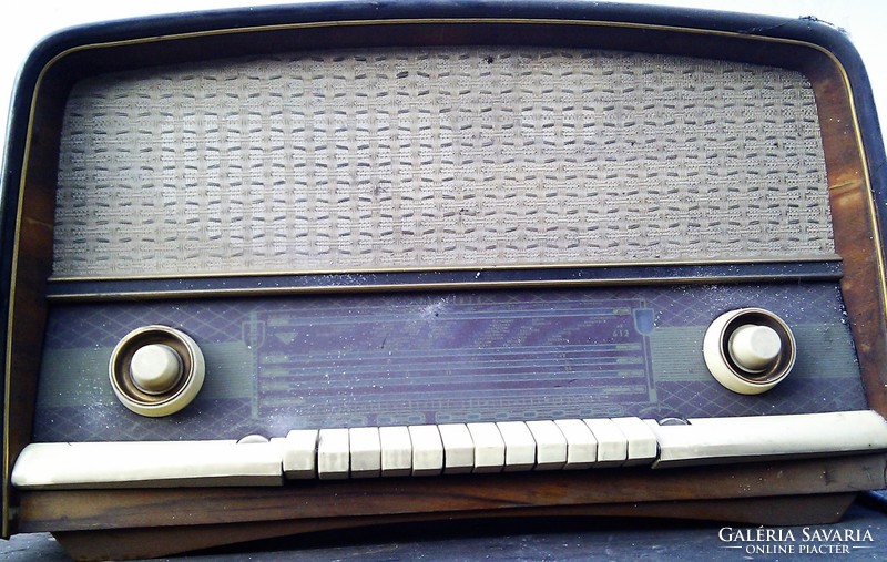 Antik Pacsirta rádió