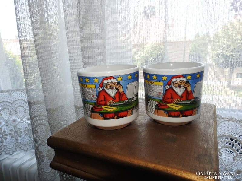 Götz - pair of Christmas mugs - Götz mugs with Santa Claus pattern