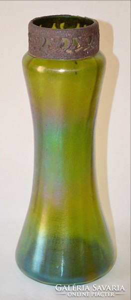 Loetz váza színes