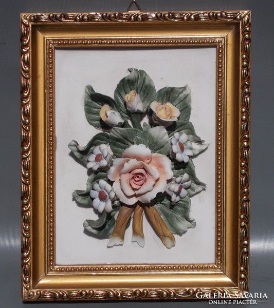 Porcelain plastic bouquet wall mural is also an ideal gift!