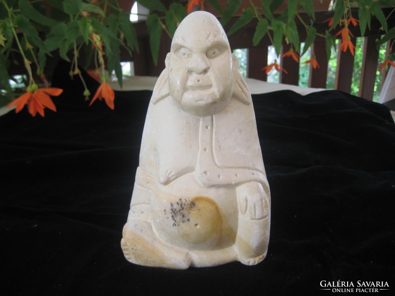Budha  , kö szobor  , 19 cm  kézi faragás