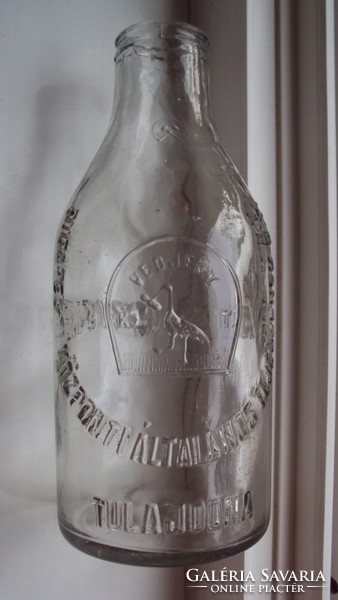 Old, inscribed milk bottle - Budapest Central General Dairy Hall r.T. Property.