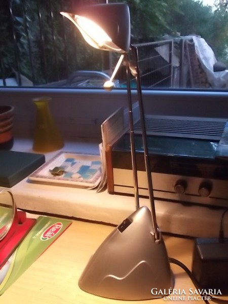 Halogen table-desk lamp working, good brightness