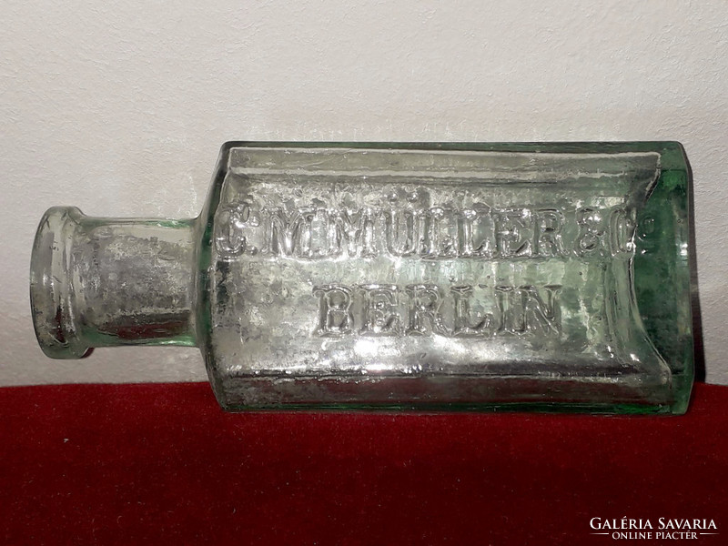 Antik német üvegpalak C.MMÜLLER&CO BERLIN.