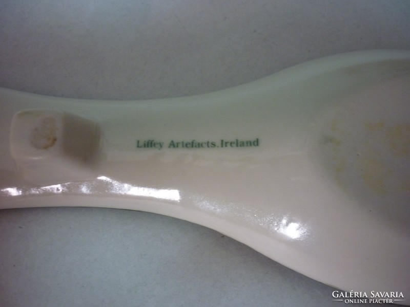 Liffey Ireland , porcelán fakanáltartó