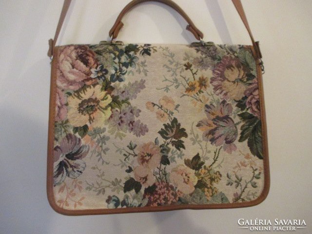 Pavone Vintage virágmintás női táska