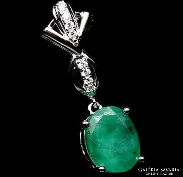 Silver pendant with emerald stones. Original!!!