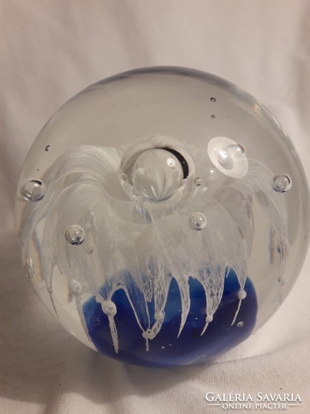 Glass paperweight bursting bubble playing on water good big bodied spectacular almost kilo
