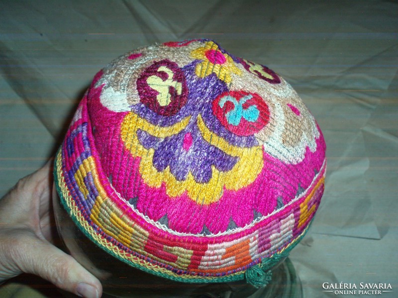 Vintage kézműves fez