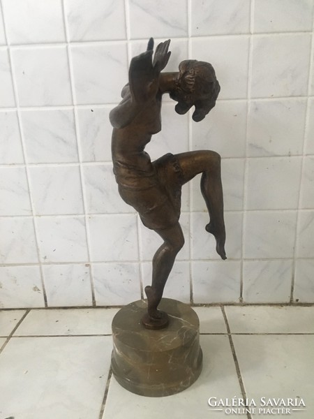 LUX ELEK :TÁNCOLÓ LÁNY bronz szobor 47cm