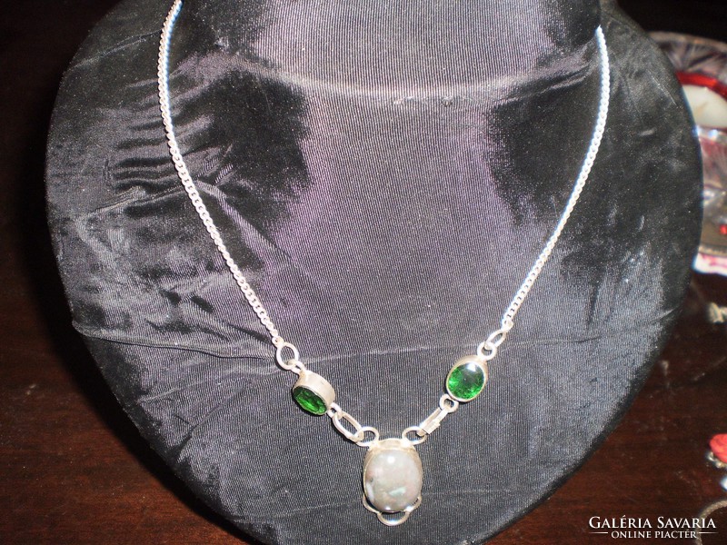 Silver stone necklace