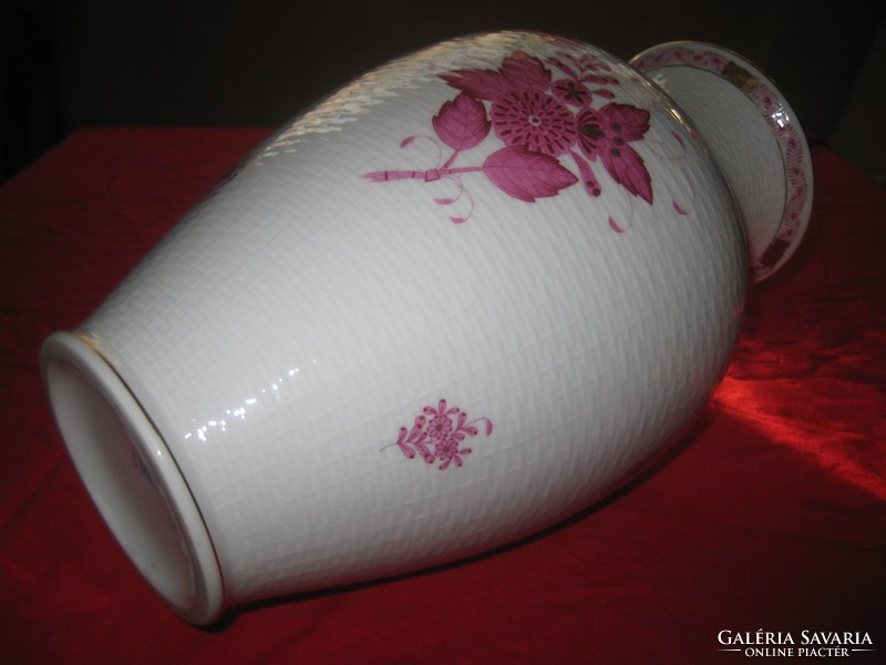 Beautiful large Herend vase with Appony pattern, flawless diameter 20 x 32 cm, height