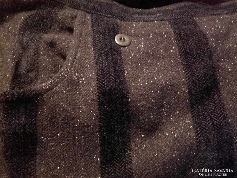 Négerbarna - majdnem fekete csíkos tweed stilusú meleg (48% gyapjú) hosszú téli szoknya