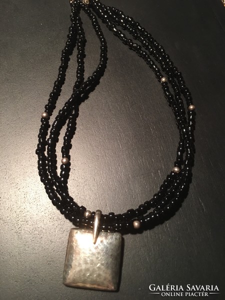Silver necklace with pendant necklace