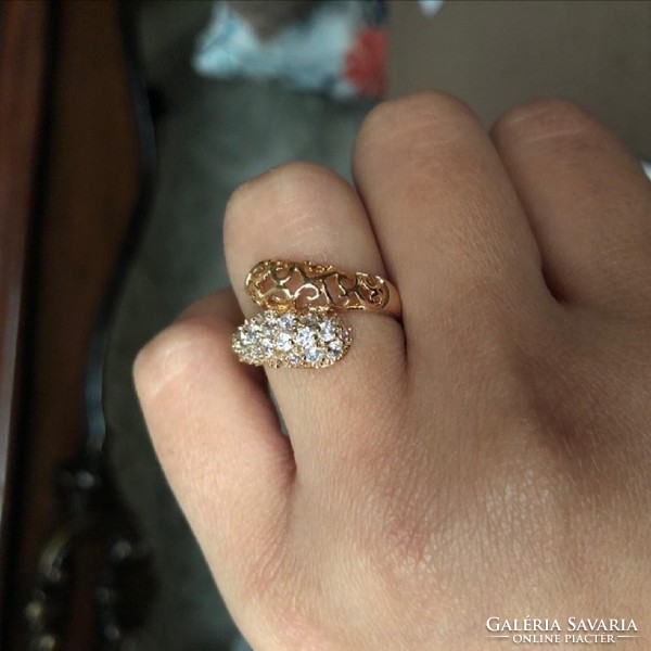 GF gyűrű, fehér CZ kristályokkal