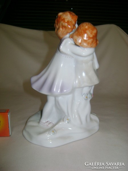Kislányok - porcelán figura, nipp