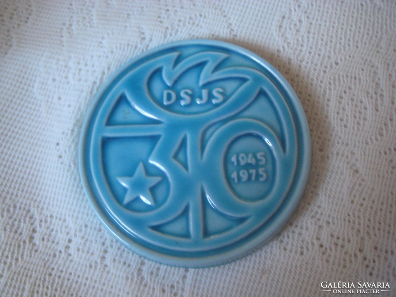 Zsolnay blue, commemorative plaque with inscription dsjs, diameter 10 cm